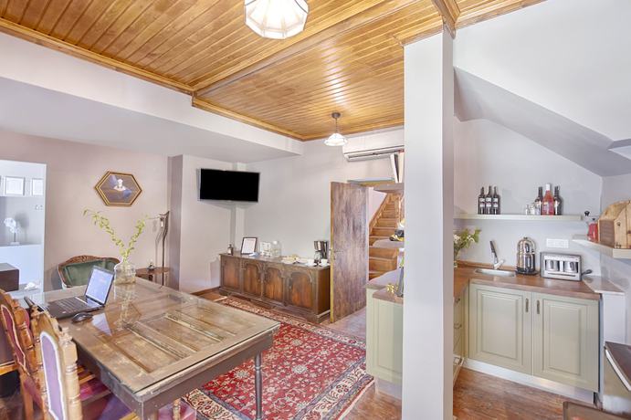 Imagen de los interiores del Saye Konak Hotel. Foto 19