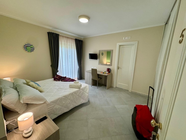 Imagen de la habitación del Scario Club. Foto 4