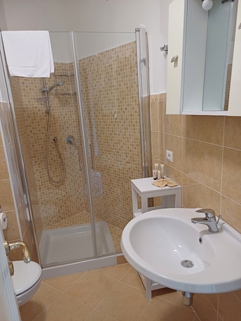 Imagen de la habitación del Scario Club. Foto 6
