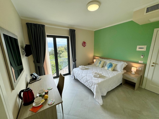 Imagen de la habitación del Scario Club. Foto 12