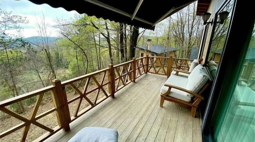 Imagen general del &Scaron;uma Disanje Hotel. Foto 3