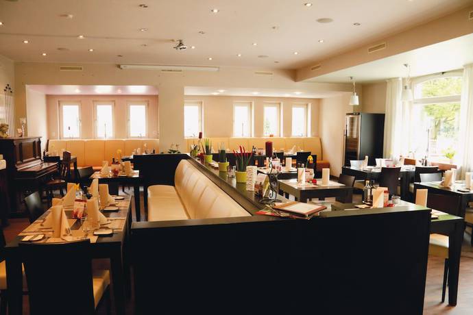 Imagen del bar/restaurante del SchlafGut Hotels @Reken. Foto 11