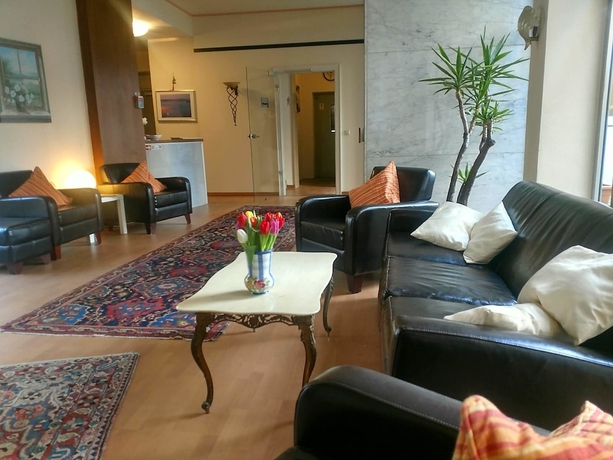 Imagen de los interiores del Schloss Hotel Benrath. Foto 17