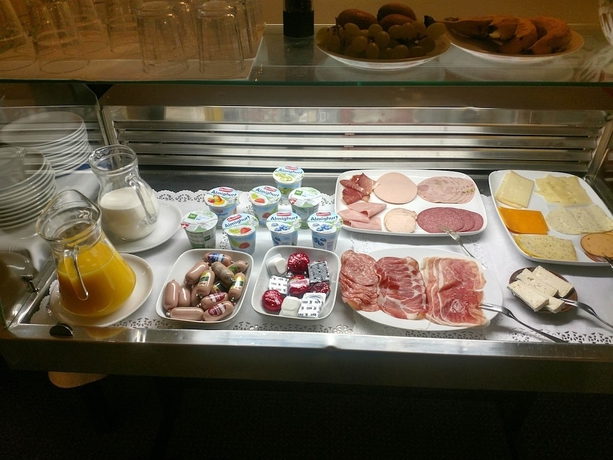 Imagen del bar/restaurante del Schloss Hotel Benrath. Foto 8