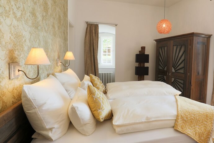 Imagen de la habitación del Schloss Spangenberg. Foto 16