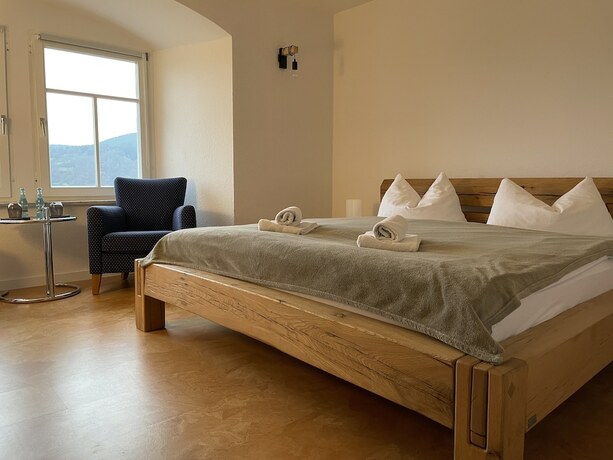 Imagen de la habitación del Schloss Wei&szlig;enburg. Foto 14