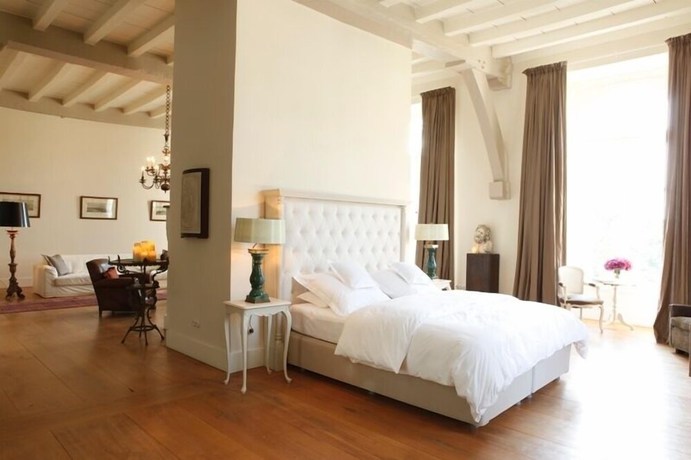 Imagen de la habitación del Schlosshotel Gartrop. Foto 15