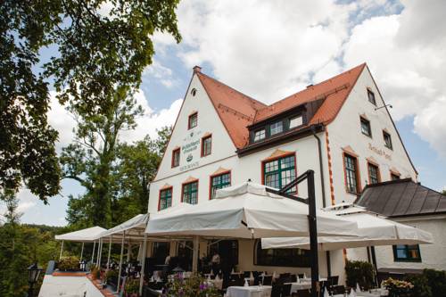 Imagen de la habitación del Schlosshotel Gr&uuml;nwald. Foto 2