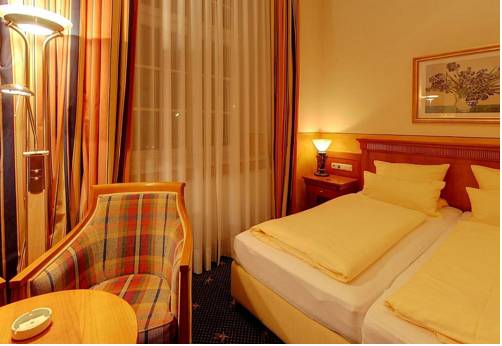 Imagen de la habitación del Schlosshotel Gr&uuml;nwald. Foto 6