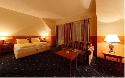 Imagen de la habitación del Schlosshotel Gr&uuml;nwald. Foto 8
