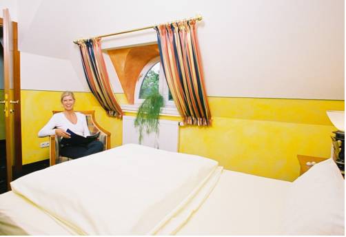 Imagen de la habitación del Schlosshotel Gr&uuml;nwald. Foto 9