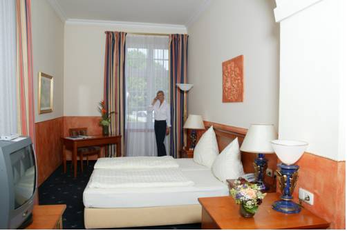 Imagen de la habitación del Schlosshotel Gr&uuml;nwald. Foto 10