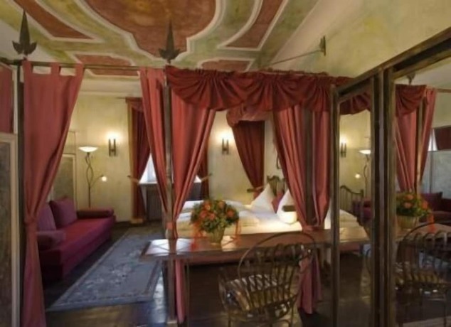 Imagen de la habitación del Schlosshotel Neufahrn. Foto 14