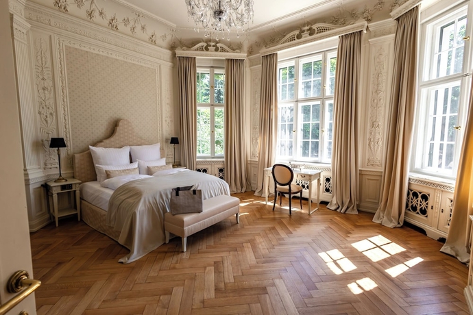 Imagen de la habitación del Schlosshotel Neustrelitz. Foto 7
