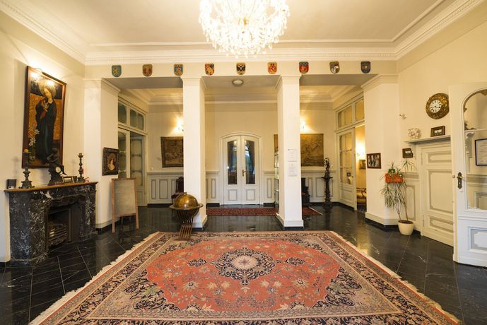 Imagen de los interiores del Schlosshotel R&uuml;hst&auml;dt GARNI. Foto 18