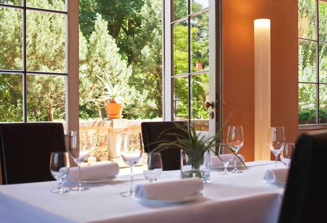 Imagen del bar/restaurante del Schlosshotel Ziethen. Foto 2