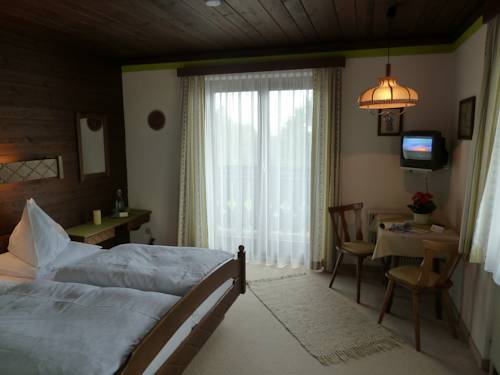 Imagen de la habitación del Sch&ouml;ne Aussicht, Golling an der Salzach. Foto 10