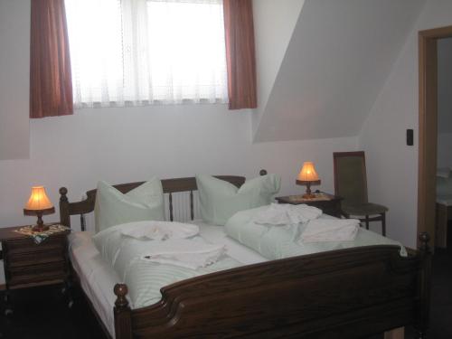 Imagen de la habitación del Schwarzes Ross Hotel & Restaurant Oberwiesenthal. Foto 7