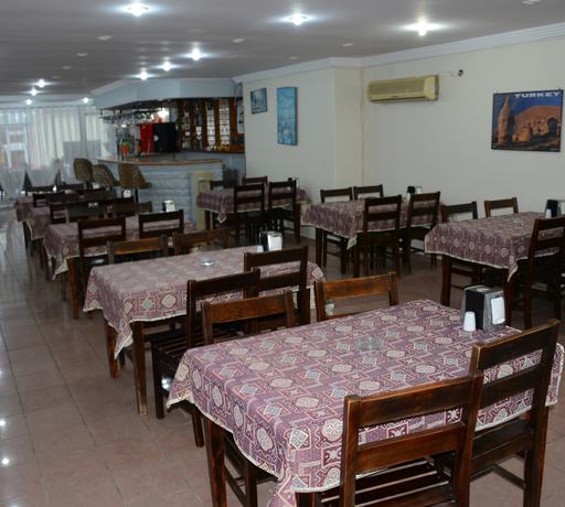Imagen del bar/restaurante del Sea Center Hotel. Foto 2