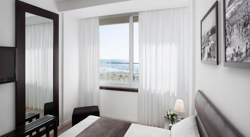 Imagen de la habitación del Sea Executive Suites. Foto 4