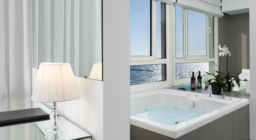 Imagen de los interiores del Sea Executive Suites. Foto 16