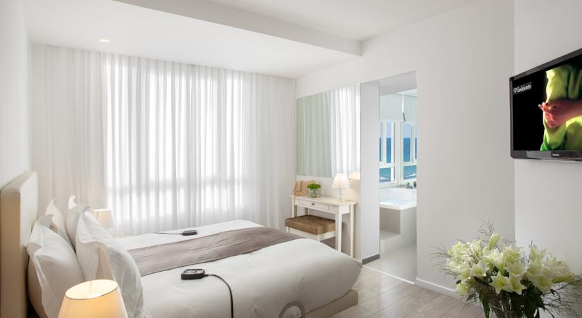 Imagen de la habitación del Sea Executive Suites. Foto 5