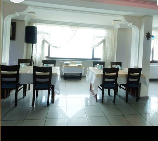 Imagen del bar/restaurante del Sea Hotel. Foto 3