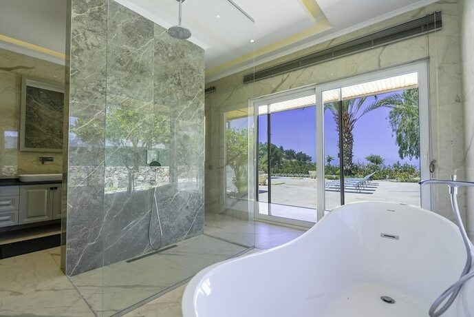 Imagen general del Sea View Terrace Big Villa w Pool 5 min to Beach. Foto 1