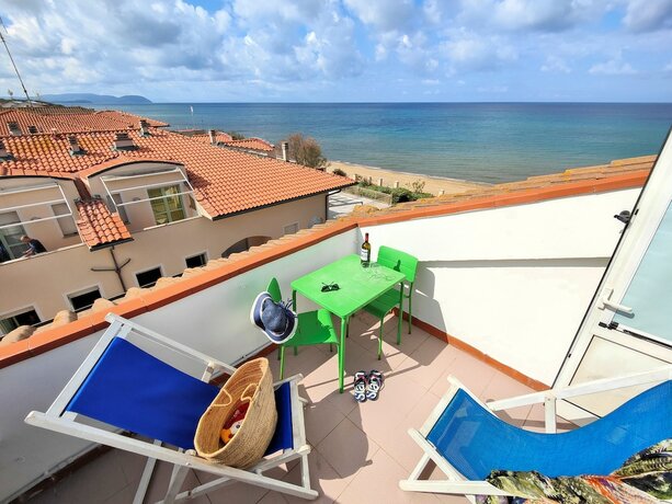 Imagen de la habitación del Sea view and ground floor Apartments le Dune. Foto 18