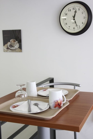 Imagen del bar/restaurante del Séjours and Affaires Paris-ivry. Foto 2