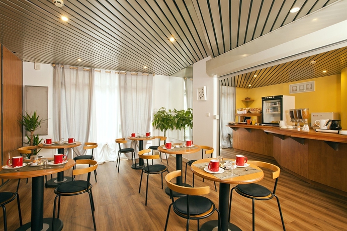 Imagen del bar/restaurante del Séjours and Affaires Strasbourg Kléber. Foto 6