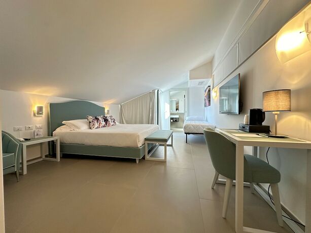 Imagen de la habitación del Seaside Hotel. Foto 13