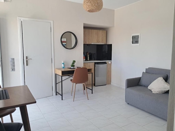 Imagen de la habitación del Secret Garden Hotel, Platanias. Foto 3