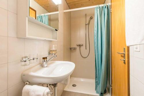 Imagen de la habitación del Seehotel Sternen, Brienz. Foto 5