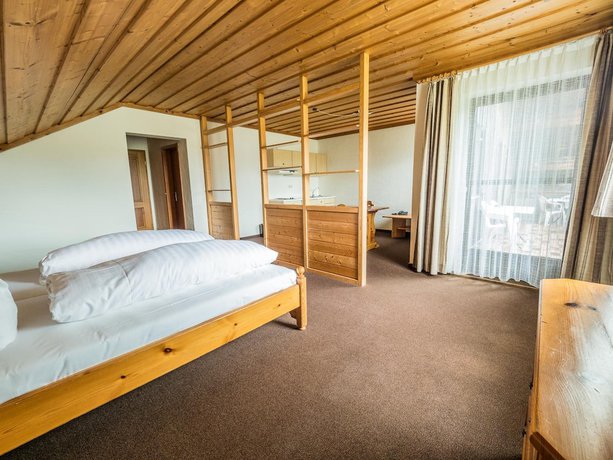 Imagen de la habitación del Seehotel Weissensee. Foto 15