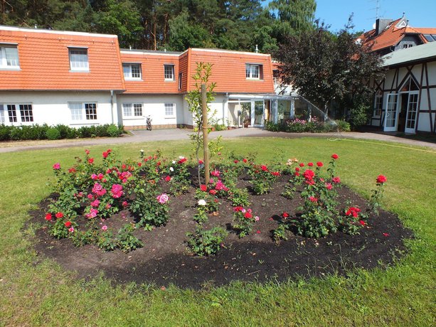 Imagen de los exteriores del Seehotel and Restaurant Karlslust. Foto 12