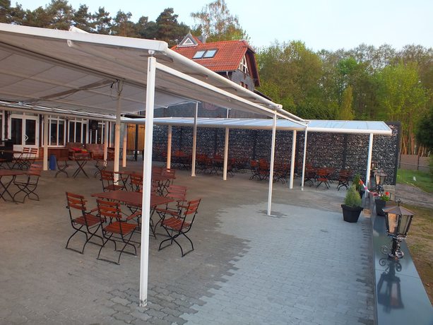 Imagen de los exteriores del Seehotel and Restaurant Karlslust. Foto 15