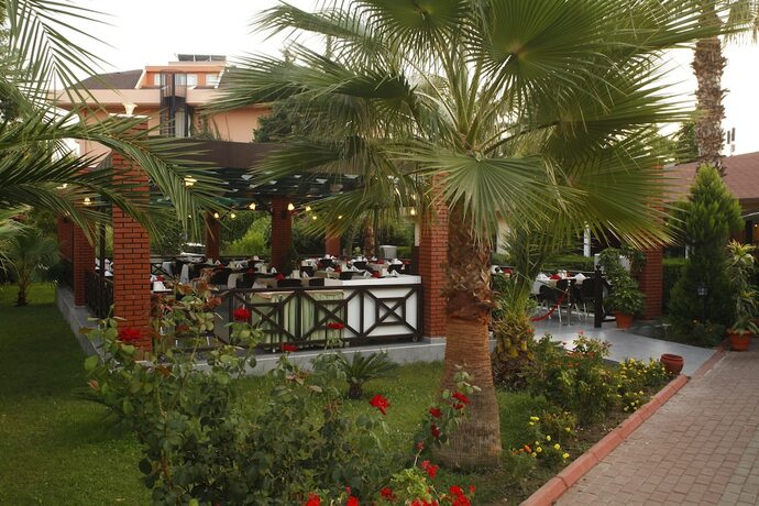 Imagen del bar/restaurante del Seker Resort Hotel. Foto 14