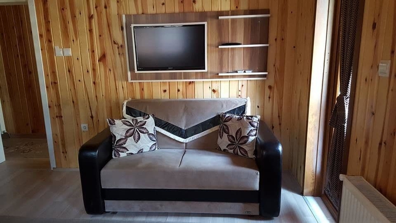 Imagen de los interiores del Sekersu Hotel. Foto 16