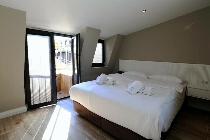 Imagen de la habitación del Sel Suite Hotel. Foto 14