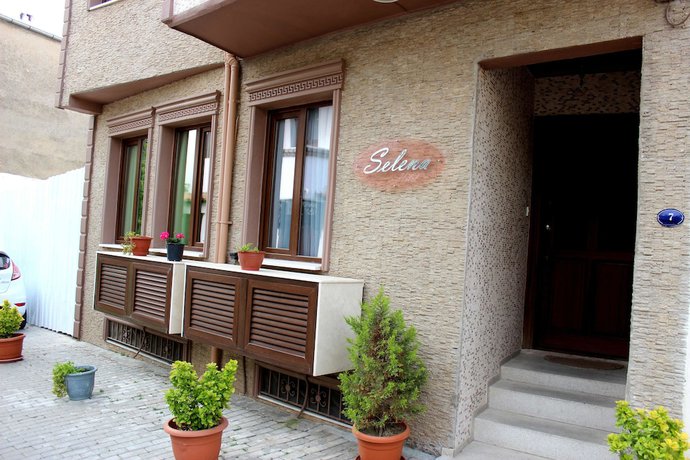 Imagen de los interiores del Selena Hotel. Foto 20