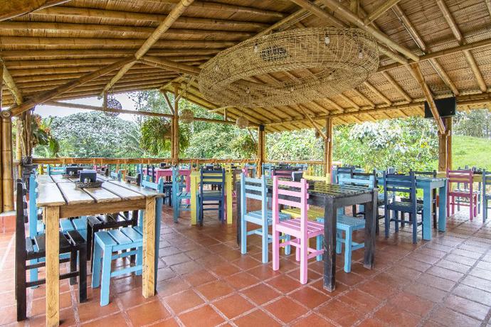 Imagen del bar/restaurante del Selina Quindio. Foto 8