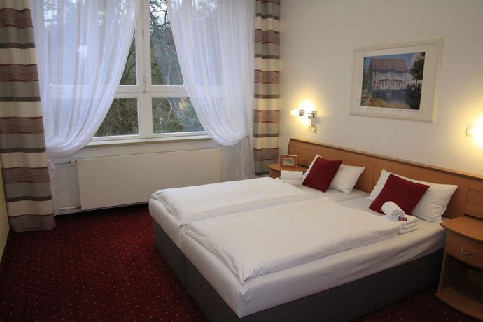 Imagen de la habitación del Seminarhotel Eldenholz. Foto 12