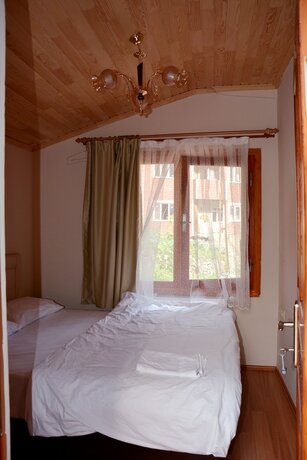 Imagen de la habitación del Sen Villa Motel. Foto 15