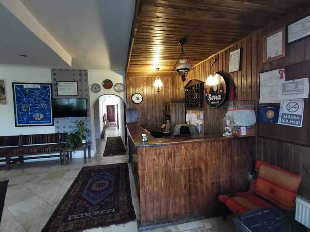 Imagen de los interiores del Sena Hotels. Foto 19
