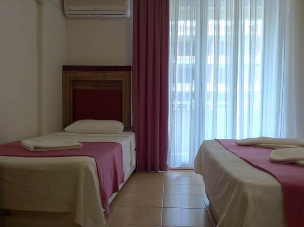 Imagen de la habitación del Senam Hotel. Foto 18