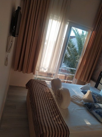 Imagen de la habitación del Senar Naz Otel. Foto 15