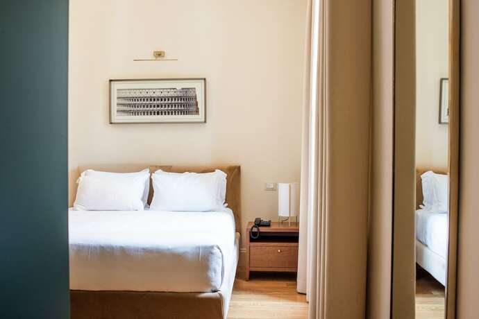 Imagen de la habitación del Sentho Roma. Foto 14