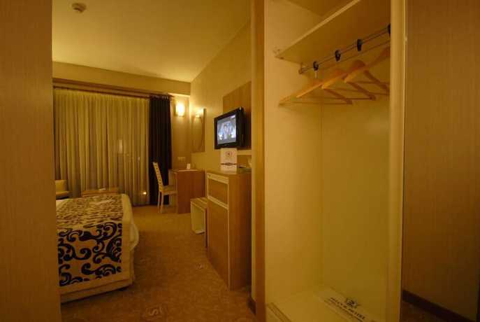 Imagen de la habitación del Serace Hotel. Foto 5