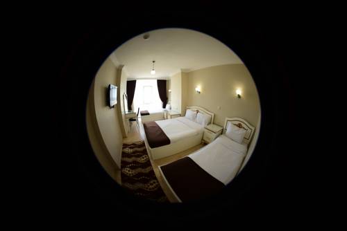 Imagen de la habitación del Seref Hotel. Foto 6